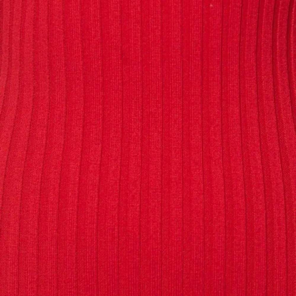 Red Hera collection midi dress - Picture 10 of 10